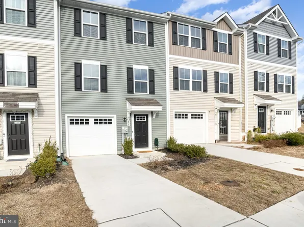 298 Tournament Cir, North East, MD 21901