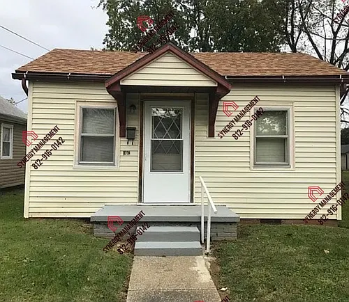 1107 Helm St Photo 1