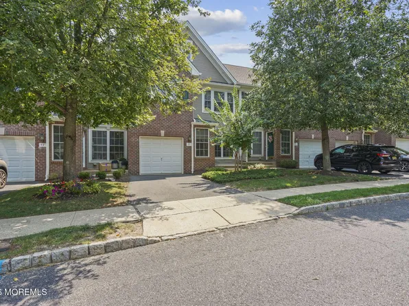 95 Ironwood Court, Middletown, NJ 07748