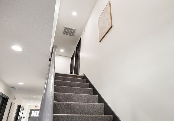 2nd image of 300 E Tyler St #6