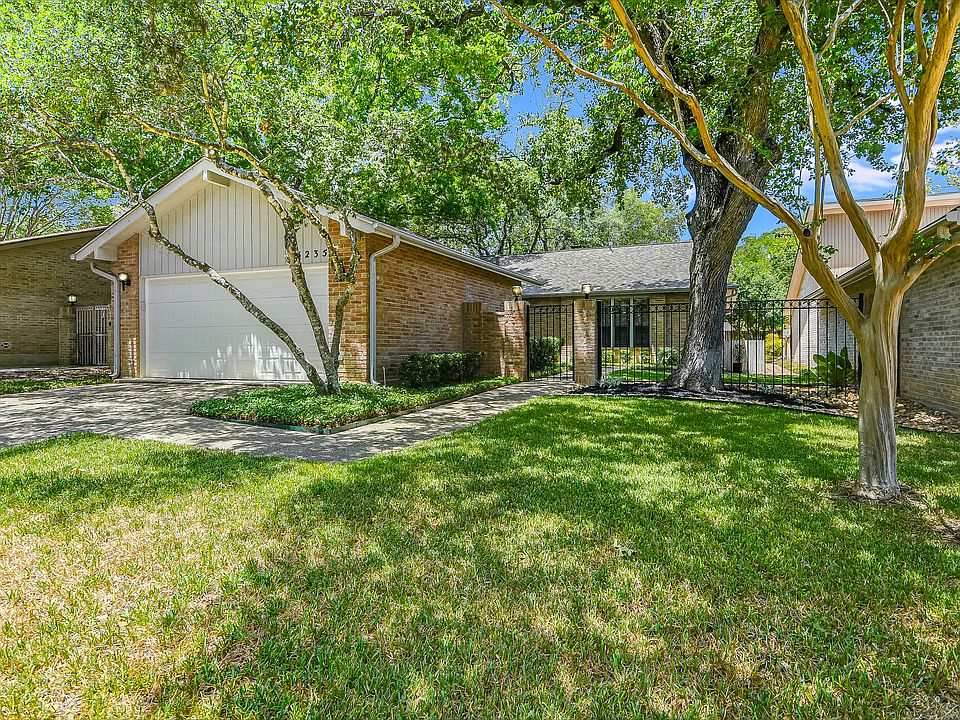 1st image of 13235 N Hunters Cir