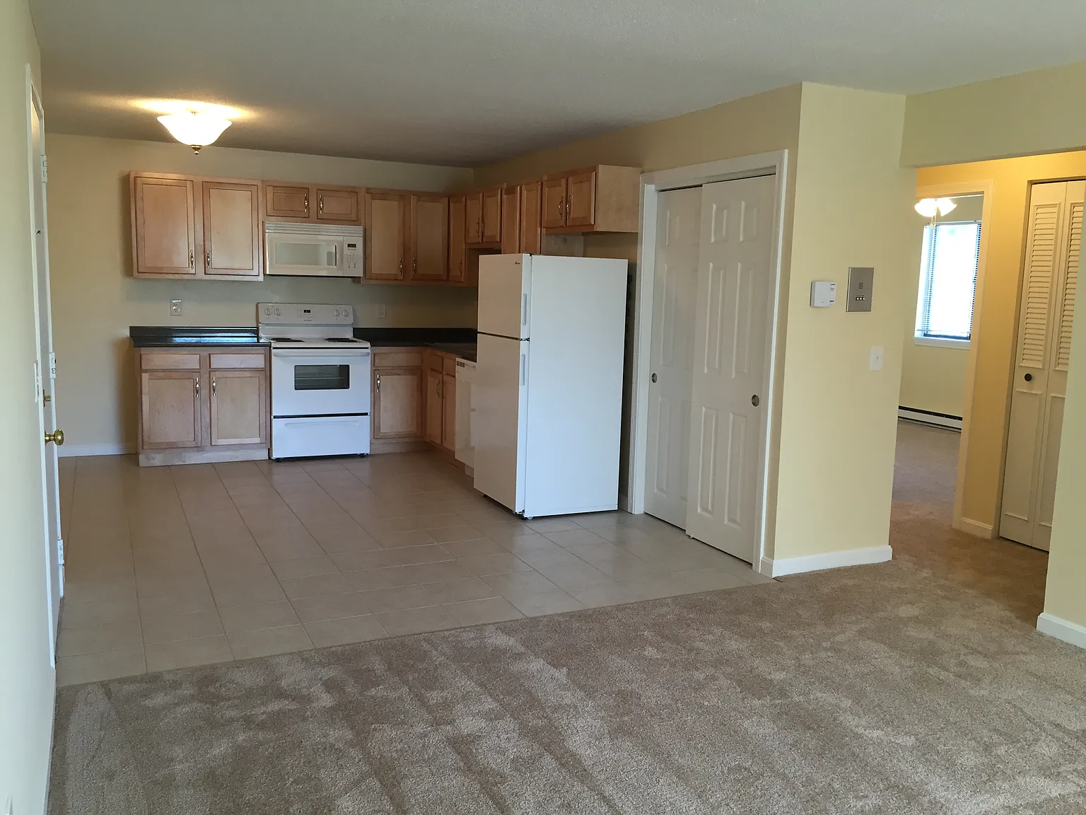 2 Pineland Avenue — Photo 4