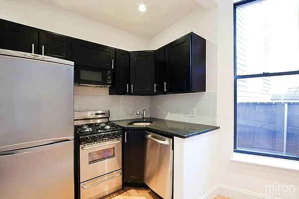 Rented by Miron Properties | media 41