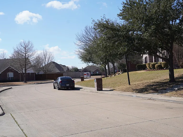 3107 Wildflower Way — Photo 4