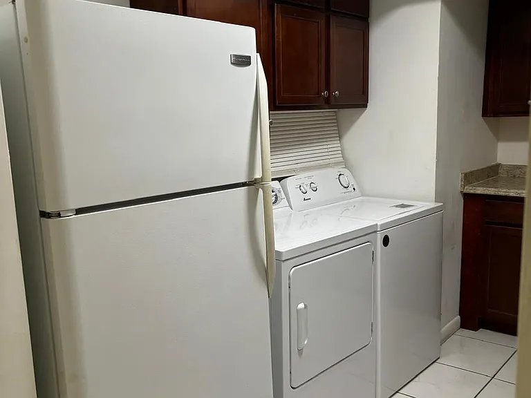 2148 NW 57th Ave #14 — Photo 5