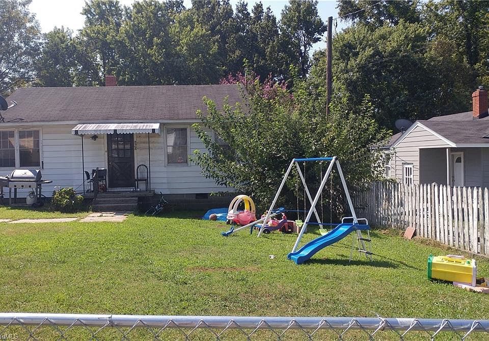 1st image of 828 Broad Ave