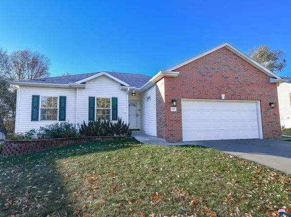 1521 Bordeaux Rd, Lincoln, NE 68522