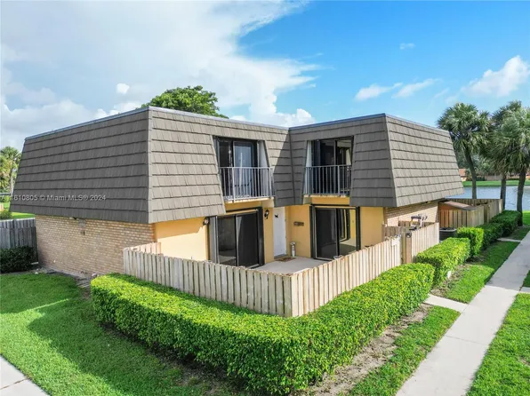 1020 10th Way, West Palm Beach, FL 33407