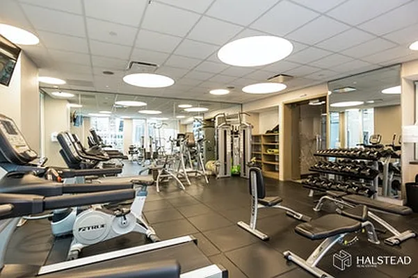 Rented by Halstead Real Estate | media 20