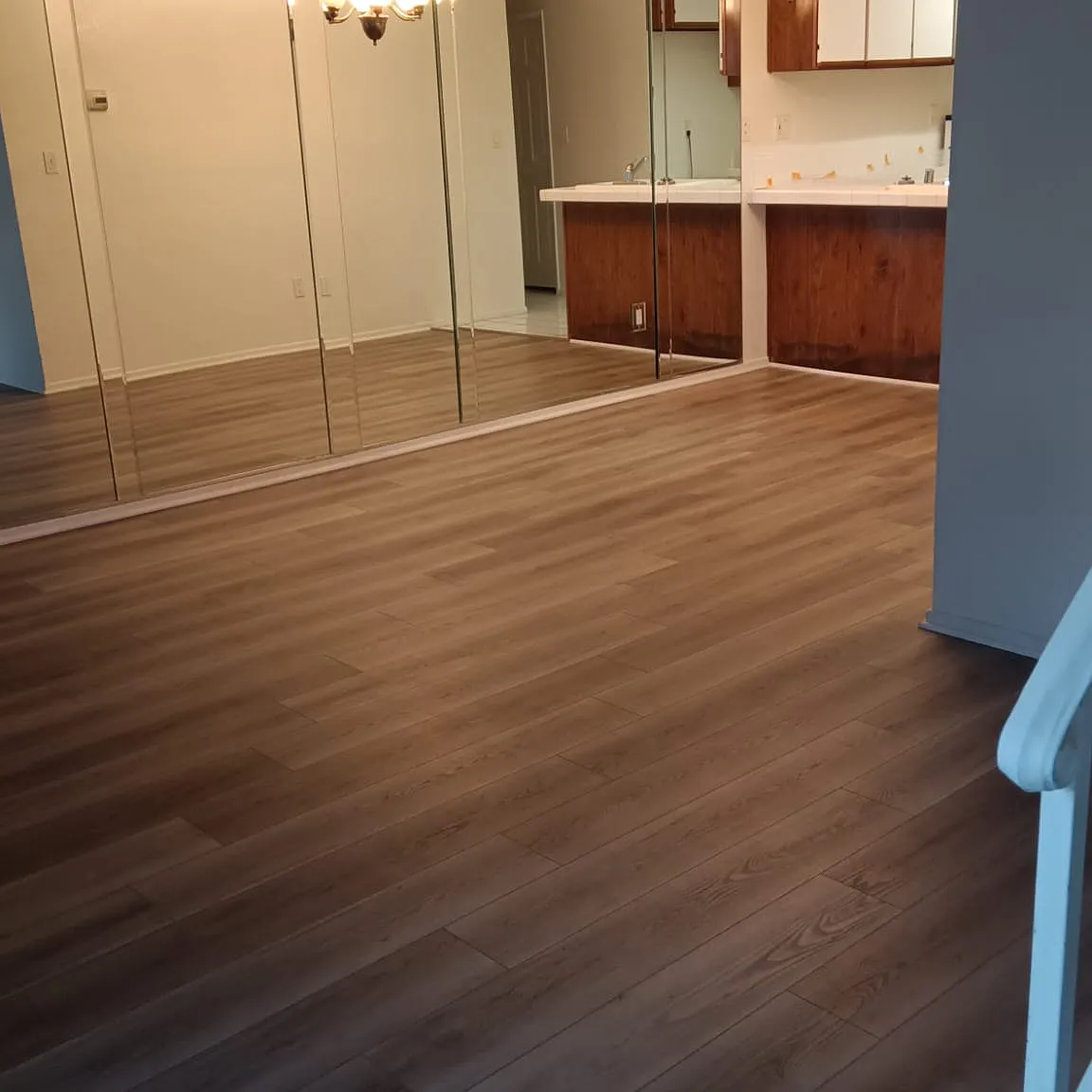 2 bed, 1056 sqft, $2,190 — Photo 2