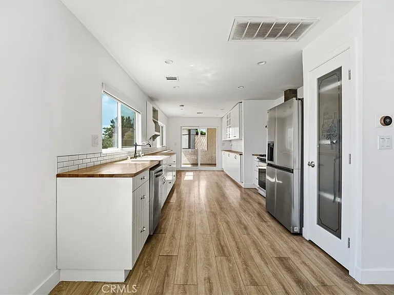 5035 Escobedo Dr — Photo 10