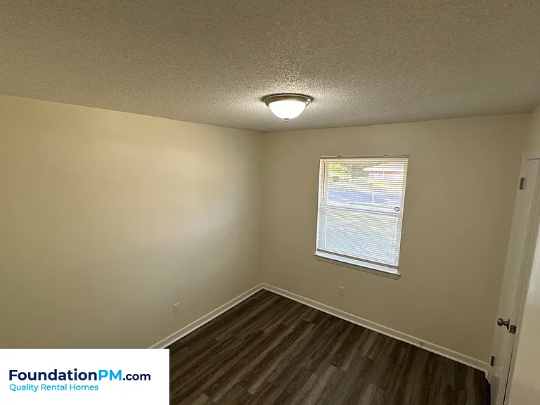 5330 Whitworth Rd — Photo 14