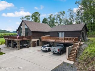 1174 Cedar Head Rd, Sugarloaf, PA 18249