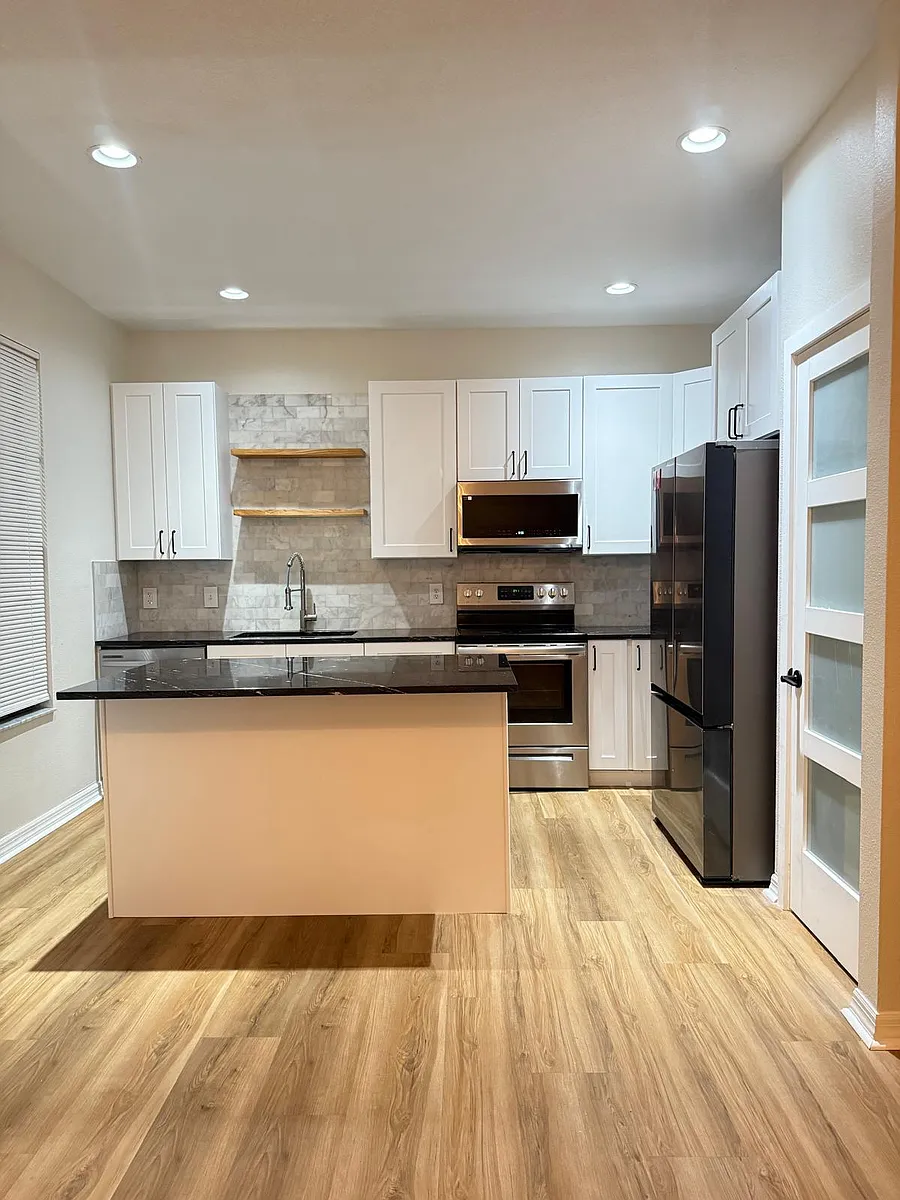 Building Photo - 4132 Hunters Park Ln