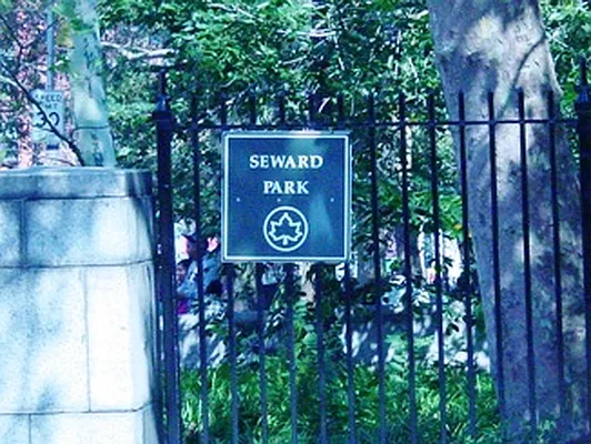 Rented by Lisa Management | media 14