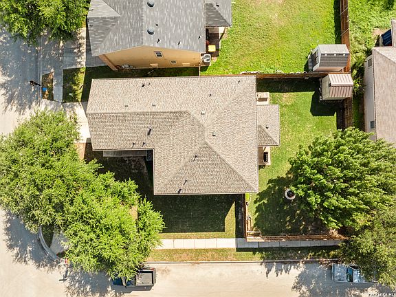 5th image of 328 PRICKLY PEAR DR