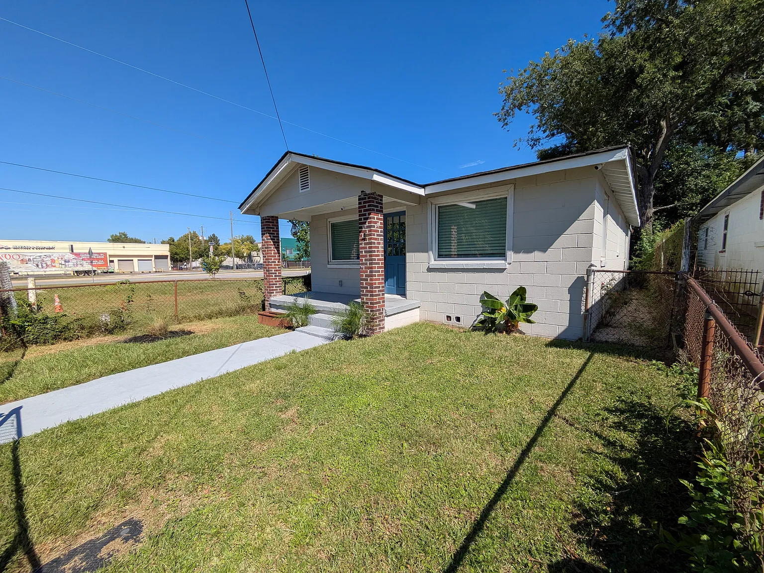 4 Millen St — Photo 1