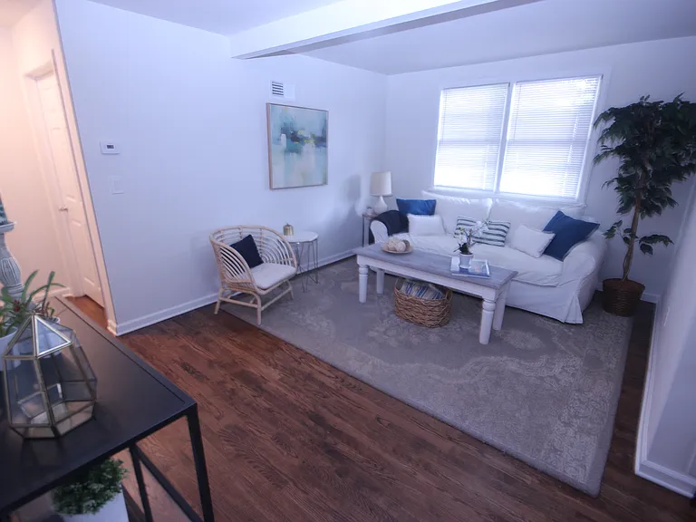 321 Bergen Tpke #B — Photo 1