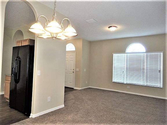3rd image of 27215 Liriope Ct