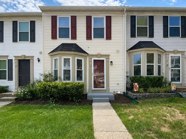 13 Ingate Ter, Halethorpe, MD 21227