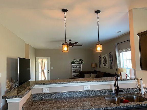 Kitchen Bar