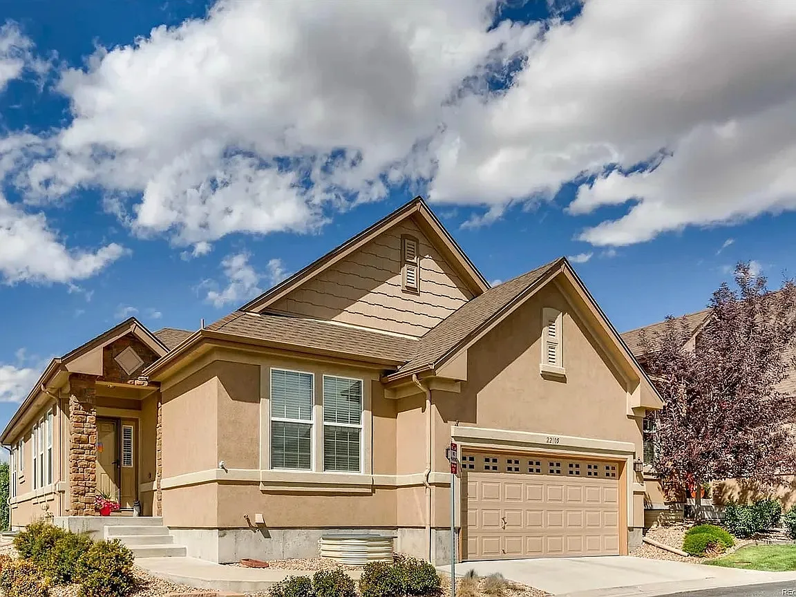 22105 E Euclid Dr — Photo 2