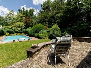 231 S Main St, West Hartford, CT 06107