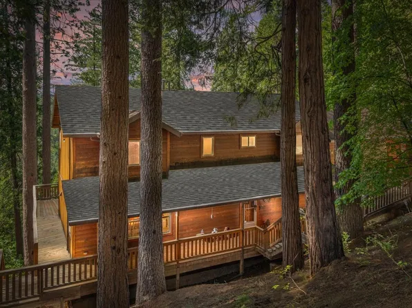 1636 Hillcrest Dr, Arnold, CA 95223