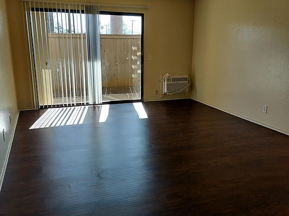 4th image of 12215 Graham St APT 5