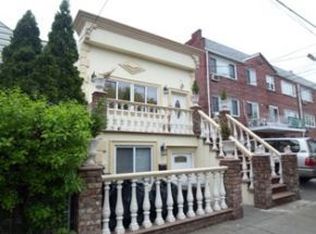 2570 W 17th St, Brooklyn, NY 11214