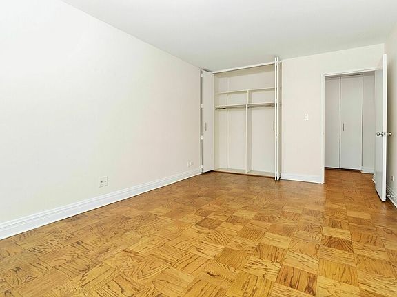 4th image of 400 E 71st St APT 3O