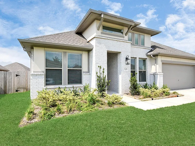 1242 Muscadine Hollow Ln — Photo 2