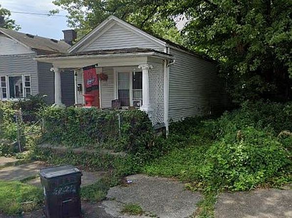2222 Griffiths Ave