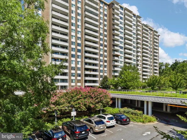 5101 River Rd APT 1807, Bethesda, MD 20816
