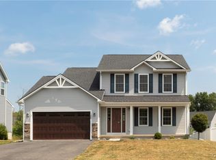 100 Afternoon Dr, Baldwinsville, NY 13027
