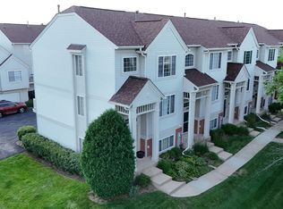 1385 New Haven Dr #1385, Cary, IL 60013