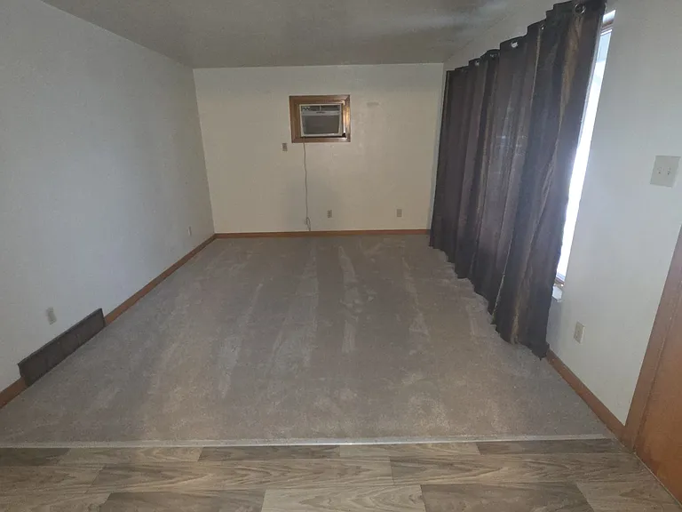 600 Henderson Ave #1 — Photo 2