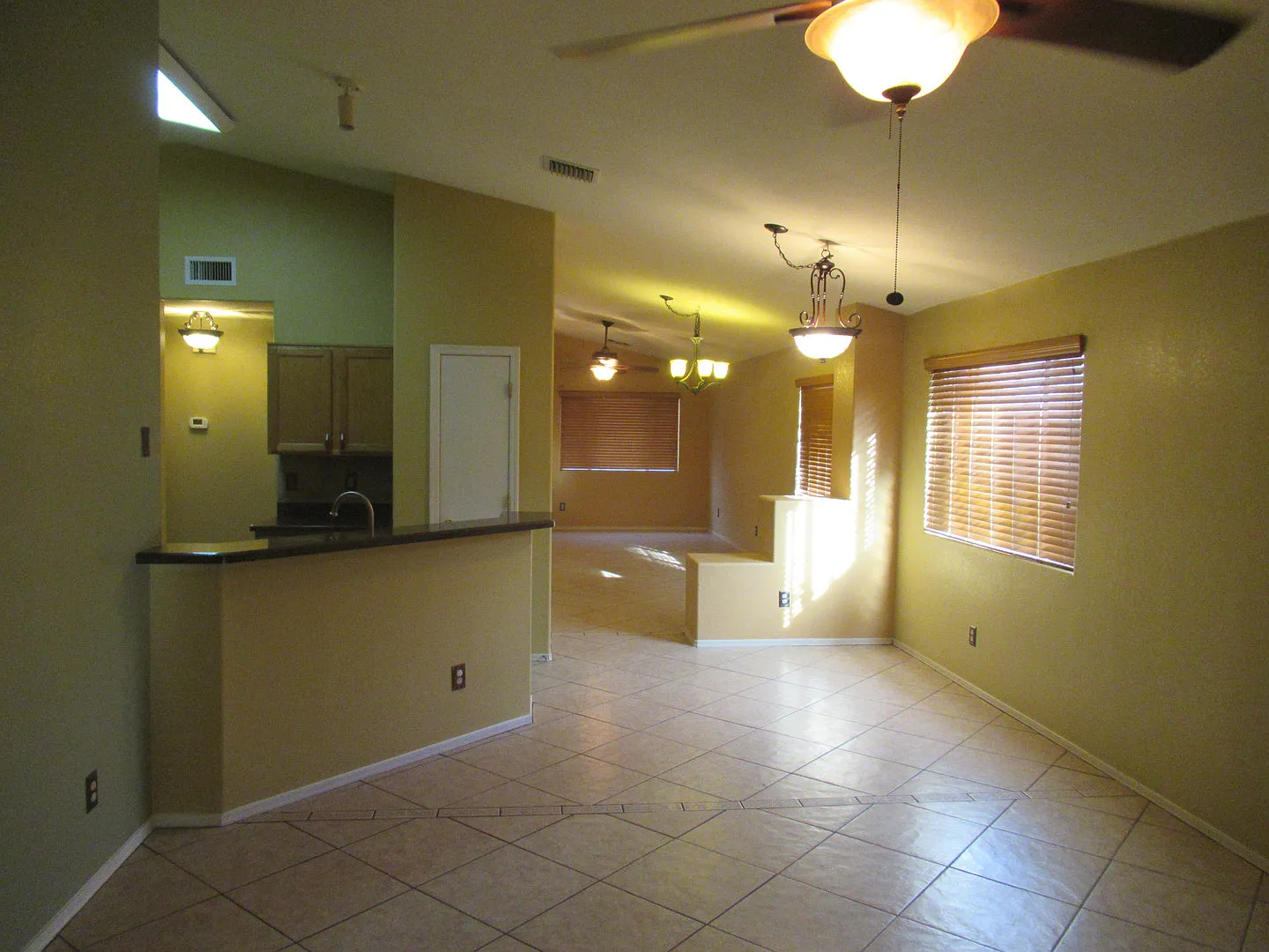 Attractive 4 Bedroom 2 Bath Home in the Tucson Mtn. Area Near Pima College & Downtown — Photo 4