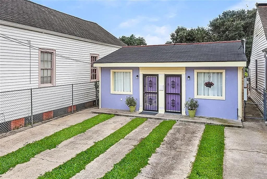 1 bed, 700 sqft, $990 — Photo 1