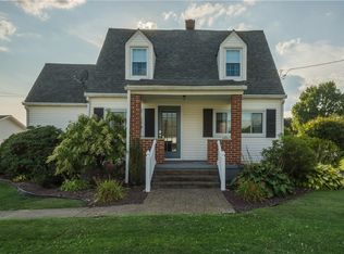 233 Carnation Ct, Mount Pleasant, PA 15666