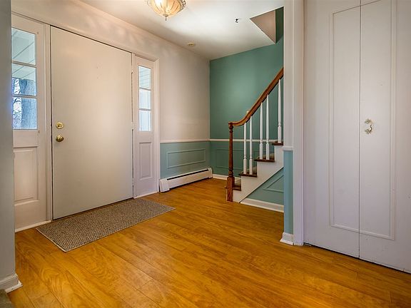 2nd image of 4417 Bradwood Ter