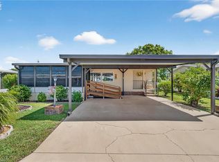 4 Oceans Blvd #4, Naples, FL 34104