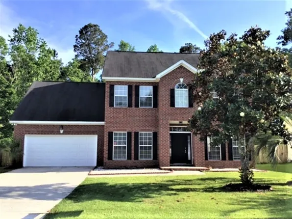 1425 Gemstone Blvd, Hanahan, SC 29410