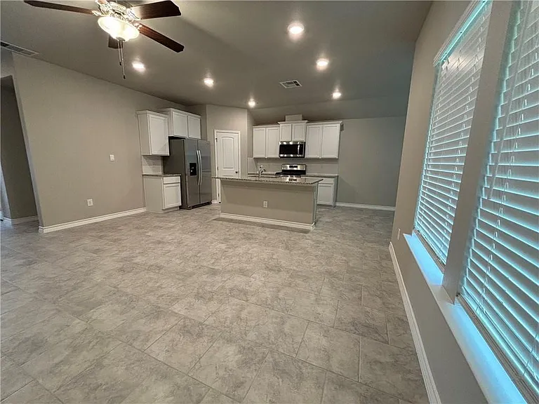 2243 Medusa Dr — Photo 5