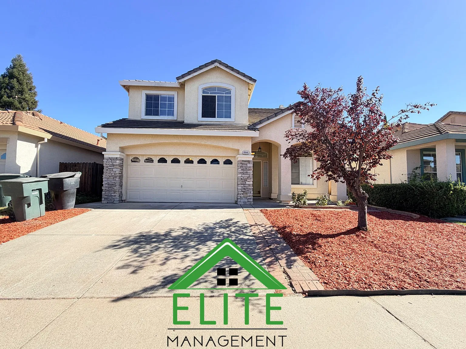 4 bed, 2269 sqft, $3,395 — Photo 2
