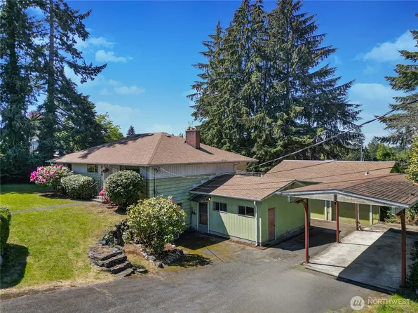 2734 Sunset Drive W, University Place, WA 98466