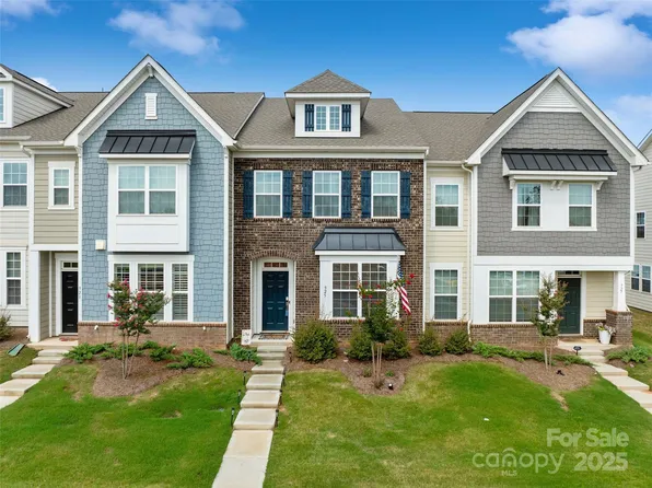 925 Cobbled Way, Fort Mill, SC 29715