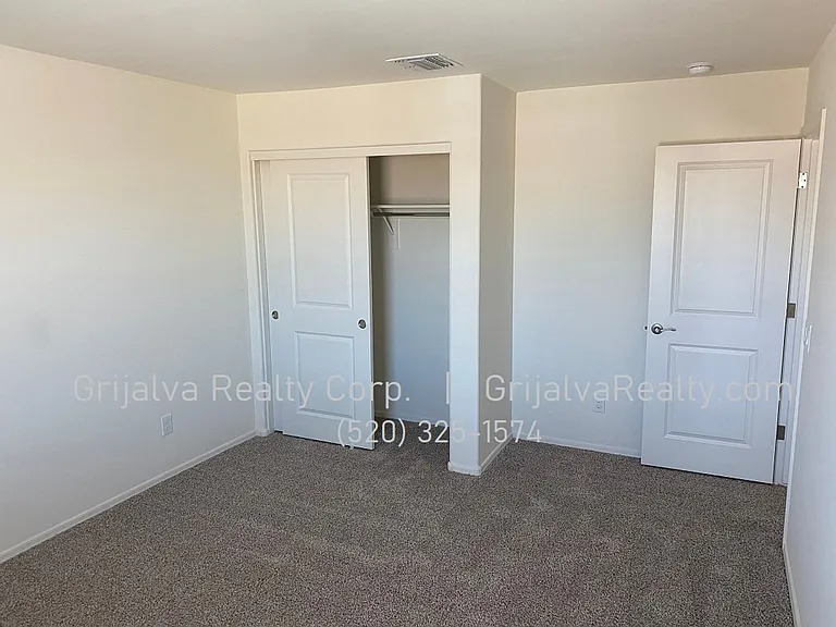 10677 W Harrigan Dr — Photo 14