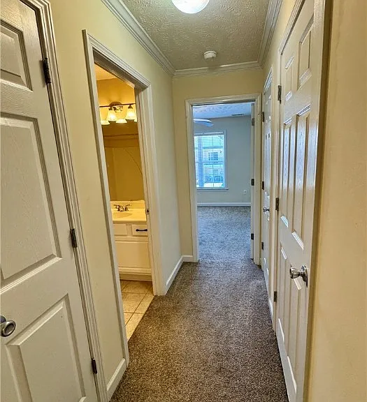 1750-202 Renwick Dr — Photo 9