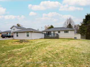 1369 Ravenshoe Rd, East Gwillimbury, ON
